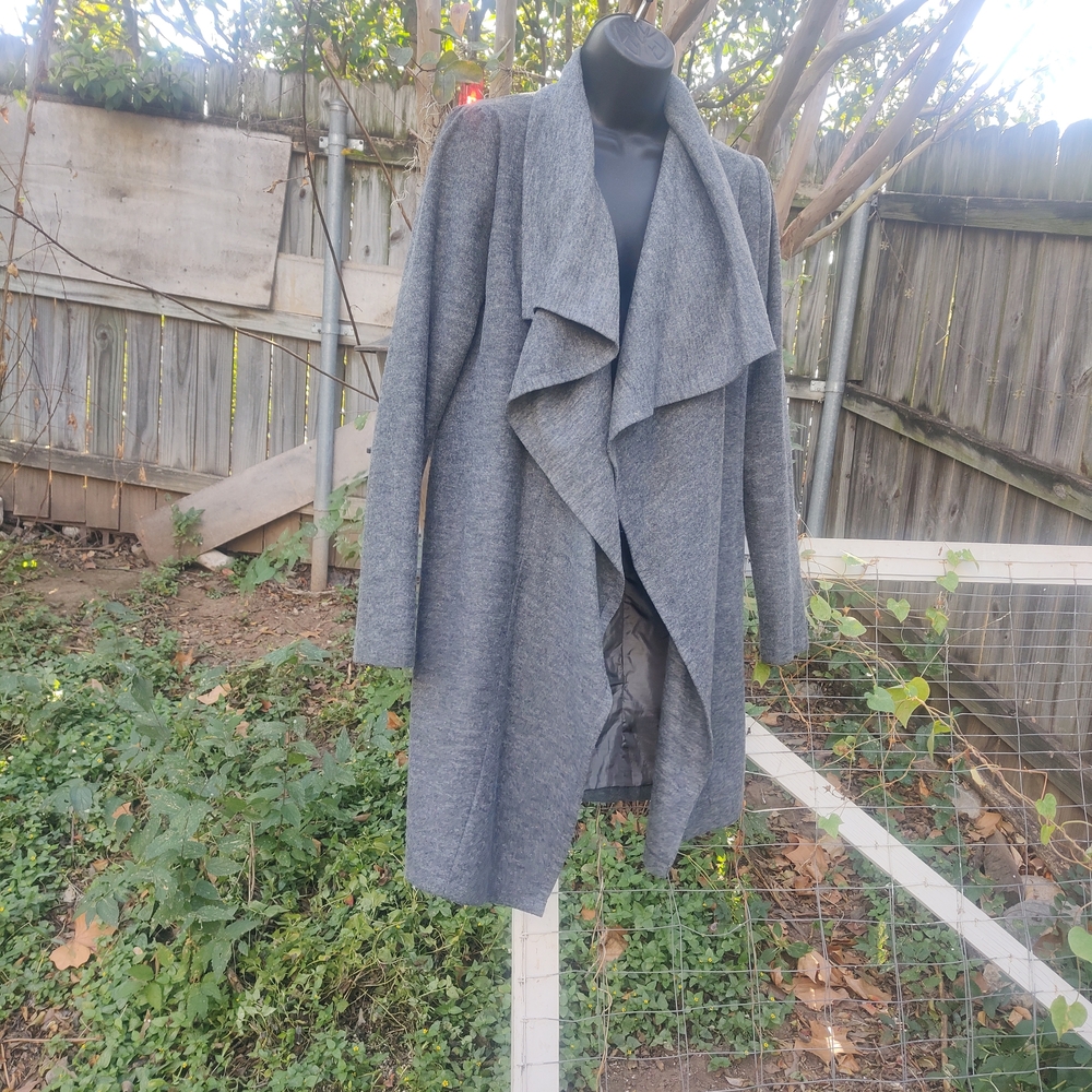 Stylish Gray Waterfall Jacket - image 4
